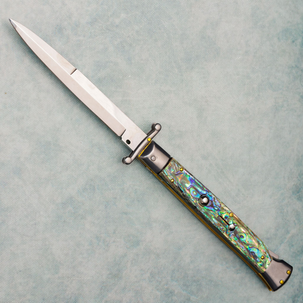 Aga Campolin Swinguard: Abalon İnci Saplı İtalyan Stiletto İncelemesi