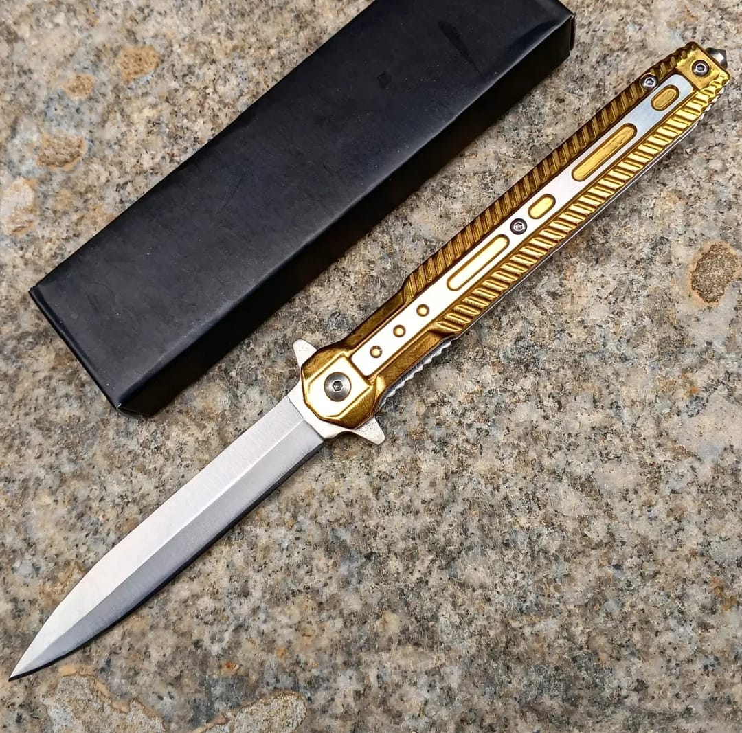 M390 Gold Otomatik Metal Beyfendi Kamp Çakısı M390 Gold Otomatik Metal Beyfendi Kamp Çakısı