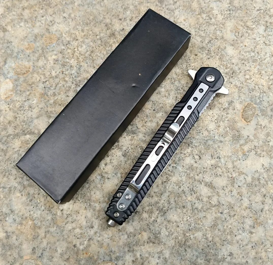 M390 Siyah Otomatik Metal Beyfendi Kamp Çakısı M390 Siyah Otomatik Metal Beyfendi Kamp Çakısı